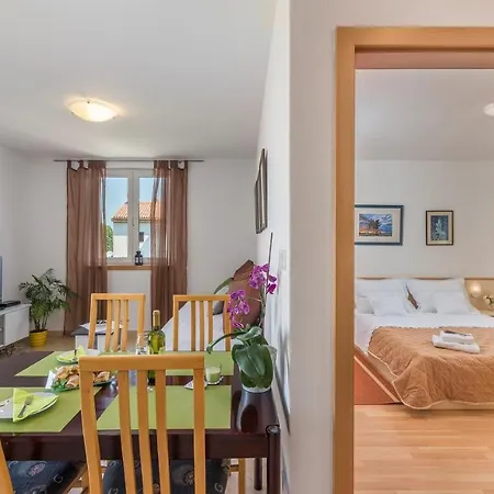 Nensi Apartment Poreč