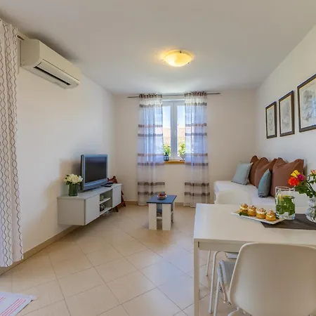 Apartmán Nensi
