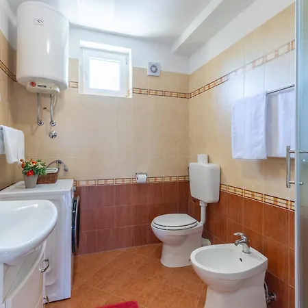 Apartmán Nensi *